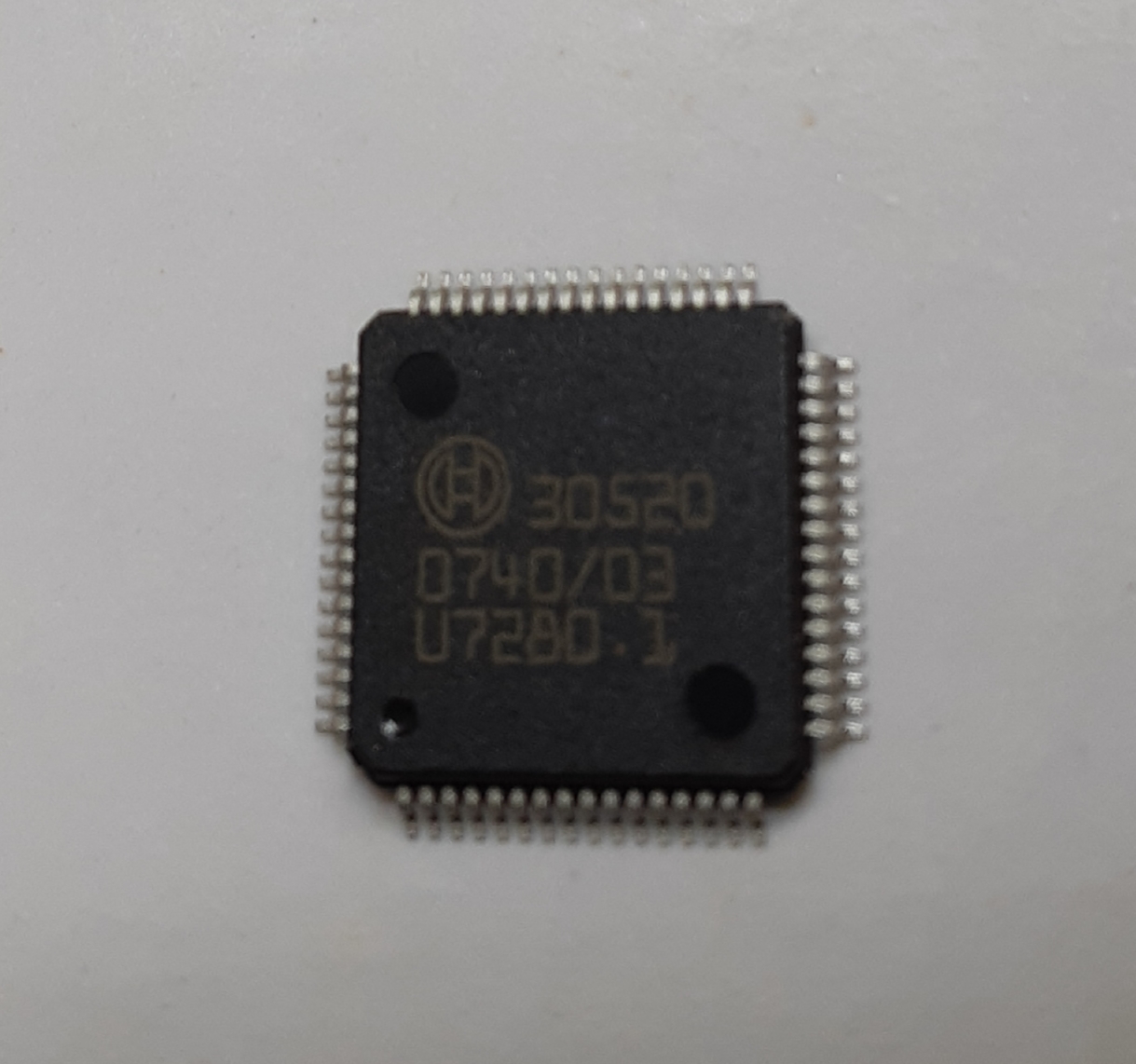 BOSCH 30520 ECU Driver IC