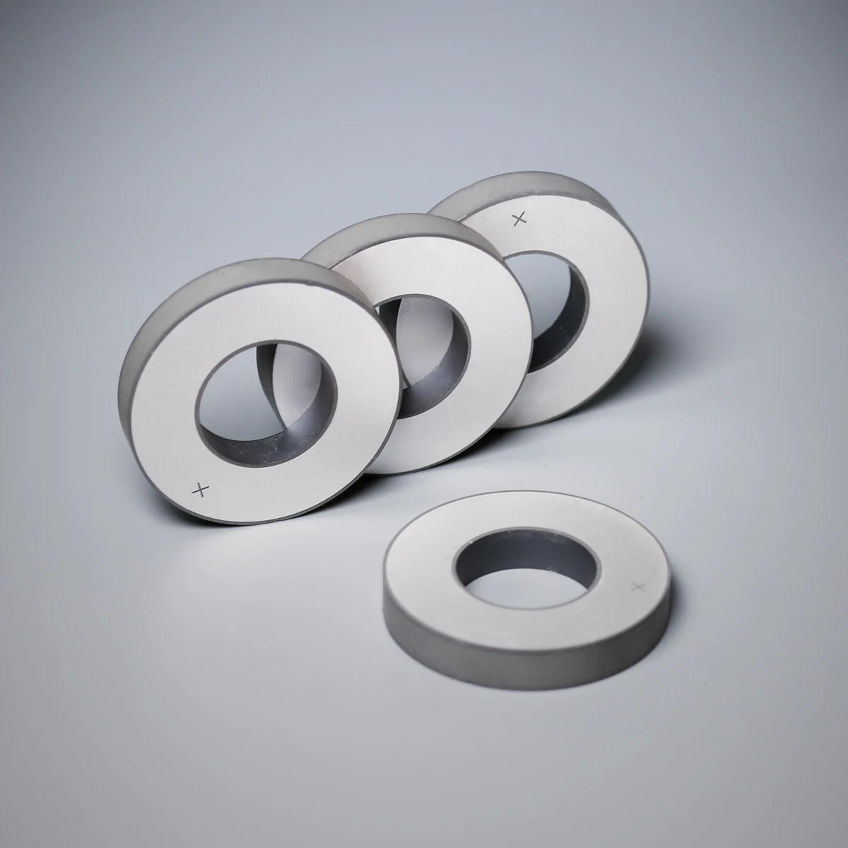 PIEZO BLACK 60*30*10
