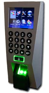 دستگاه کنترل دسترسی با اثر انگشت و RFID